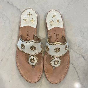 Jack Rogers white gold flat sandal size 9.5